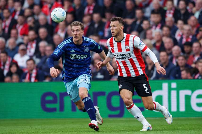 Ajax vs PSV Pronóstico – Resumen de apuestas para el partido post thumbnail image