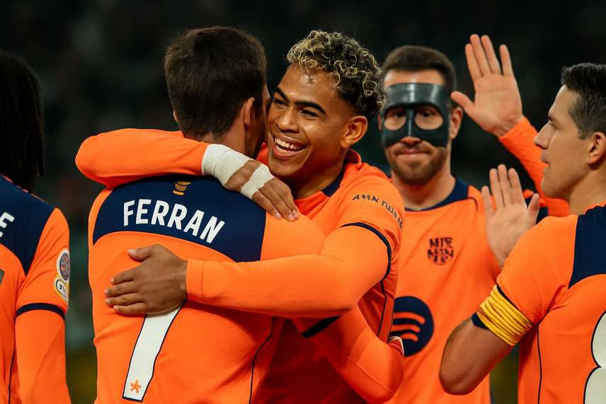 Barcelona vs Eintracht Frankfurt prediction, odds & betting tips 09/12/2025