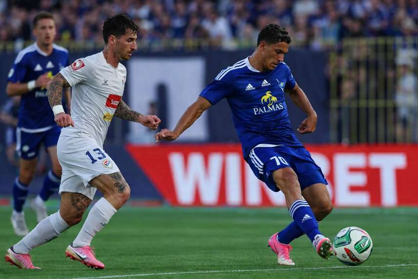 Universitatea Craiova vs Levski Sofia Pronóstico – Resumen de apuestas para el partido post thumbnail image