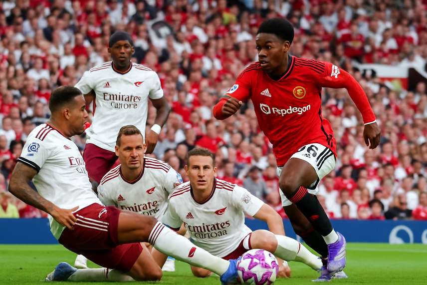 fulham vs man united prediction
