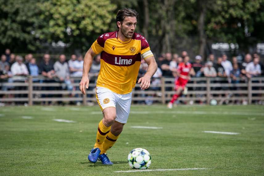 Hibernian vs Motherwell Pronóstico – Resumen de apuestas para el partido post thumbnail image