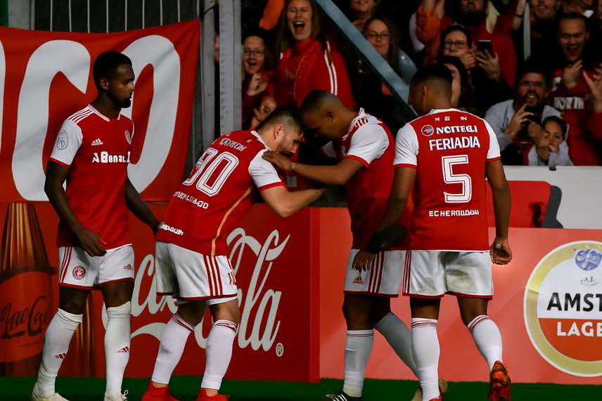 Internacional vs Vitoria predictions