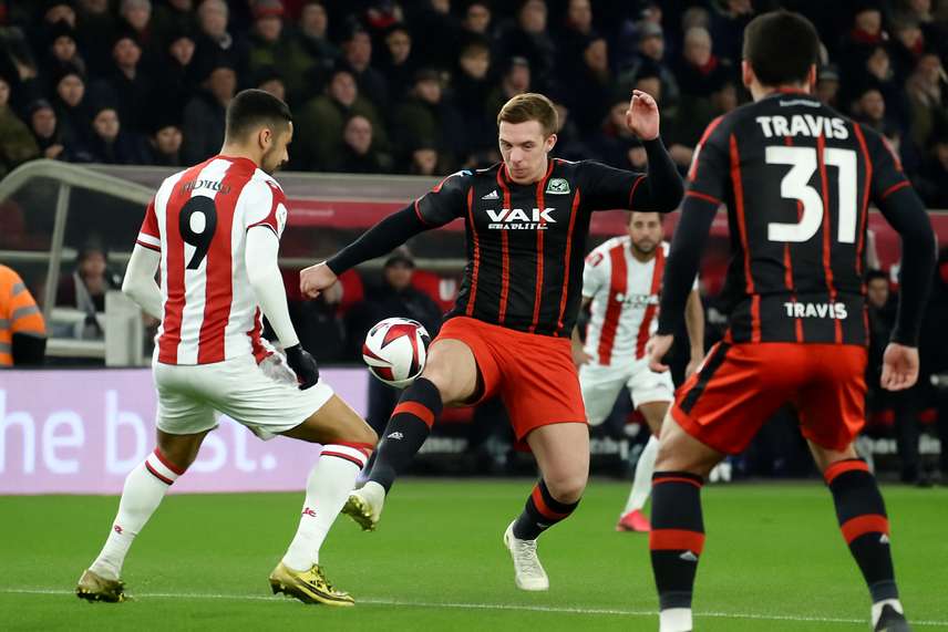 Ipswich vs Stoke Pronóstico – Resumen de apuestas para el partido post thumbnail image