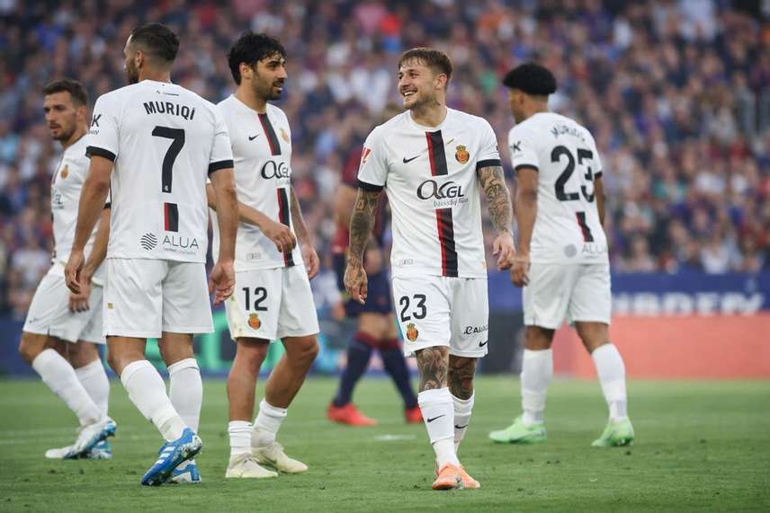 Mallorca vs Oviedo Pronóstico – Resumen de apuestas para el partido post thumbnail image