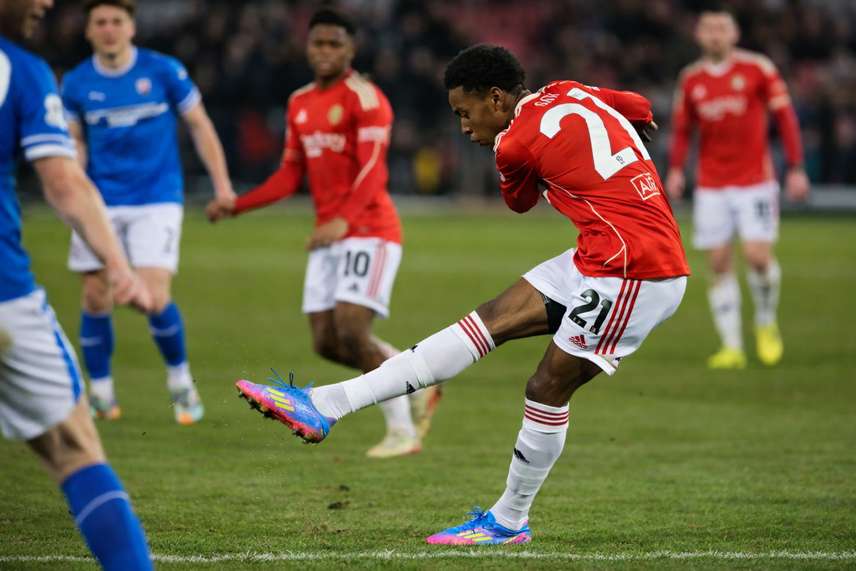 Notts County vs Salford City Pronóstico – Resumen de apuestas para el partido