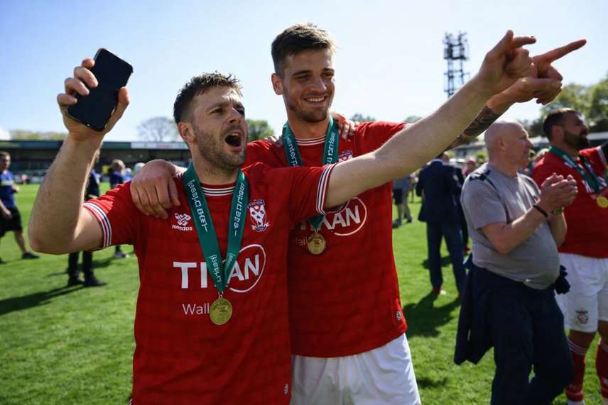 York City vs Crawley Town Pronóstico – Resumen de apuestas para el partido post thumbnail image